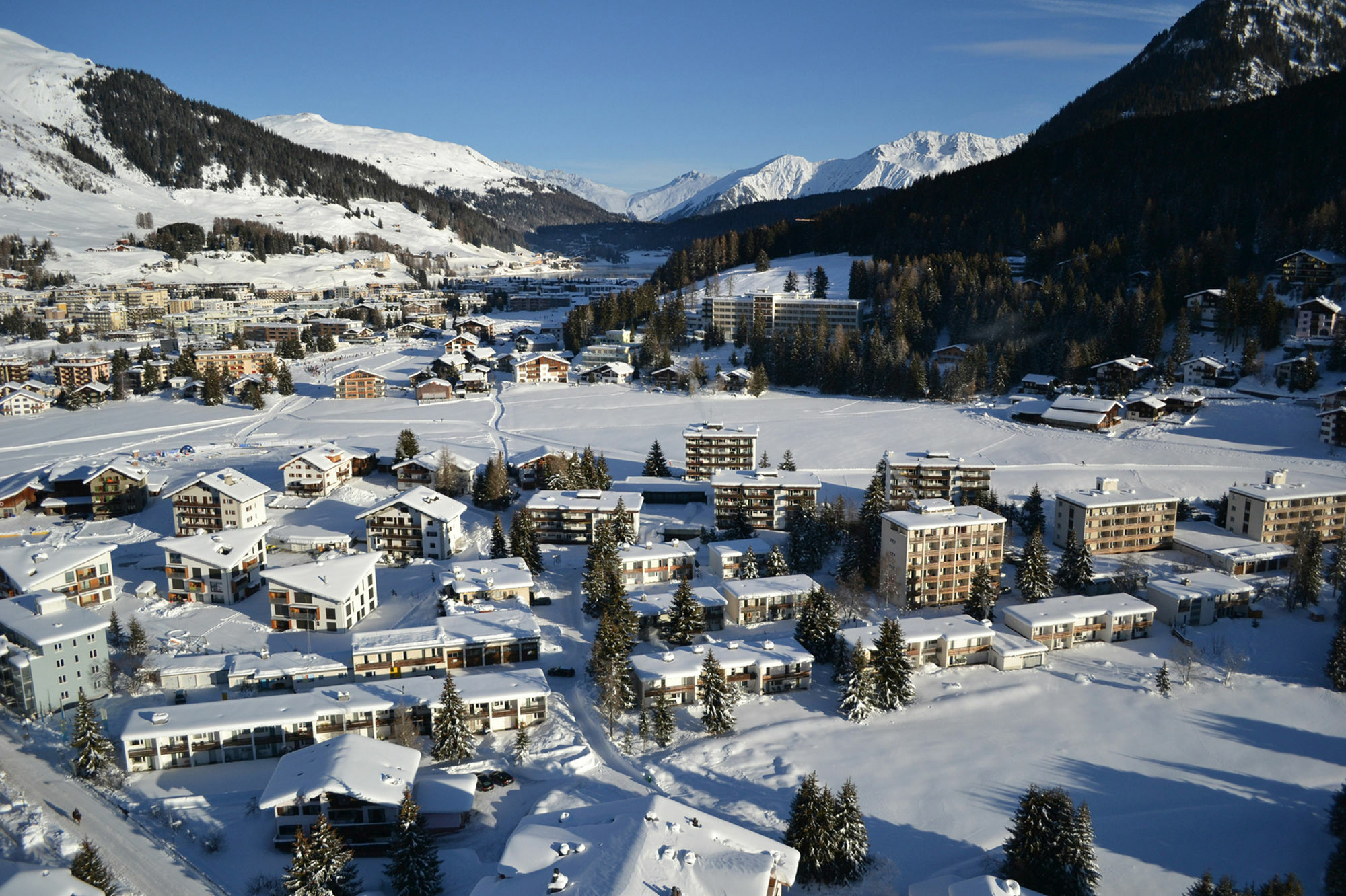 Private Holiday Homes By Solaria Davos Buitenkant foto